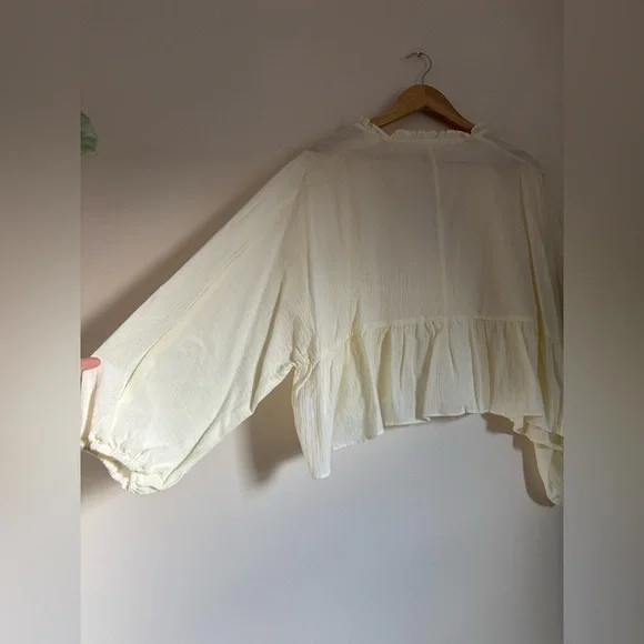 Neuflora Cotton Blouse in Ivory - Picture 7 of 8